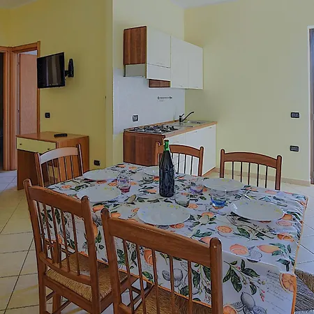 Apartment Lovely In With Wifi Ricadi